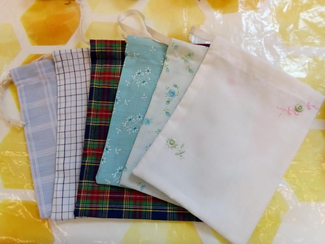 Small fabric gift bag