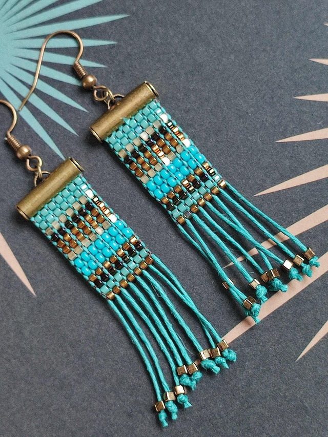 Z- Boucles d&#039;oreilles tissées main en perles de verre miyuki sur fil de lin en laiton 