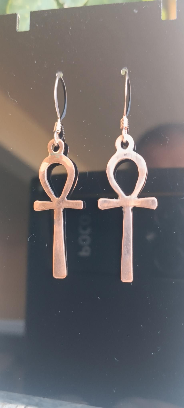 Boucles cuivre croix Ankh