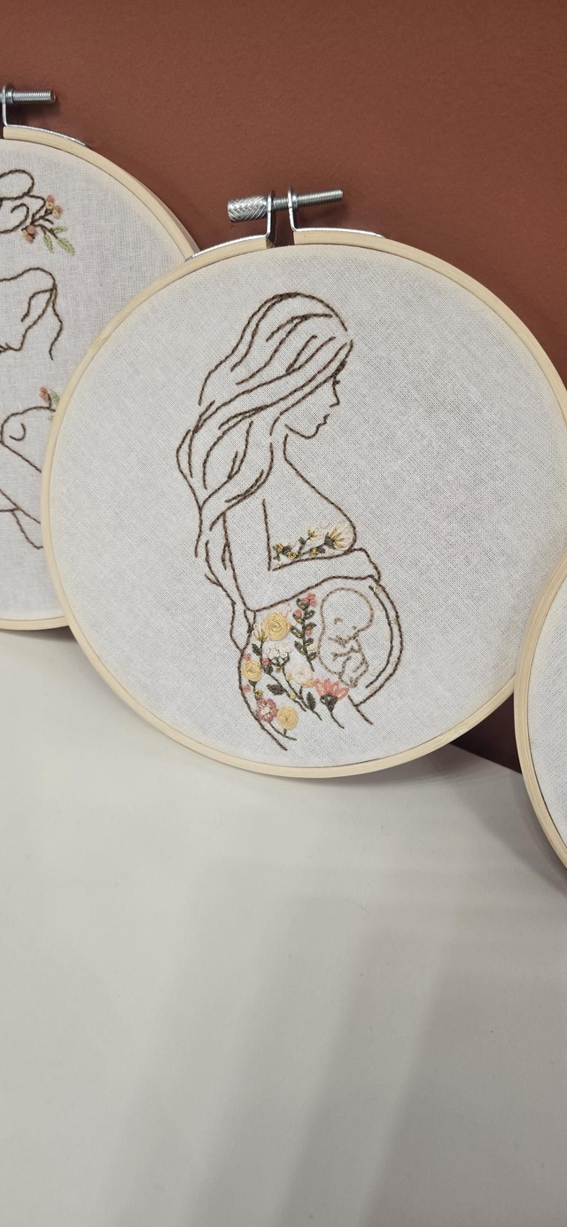Broderie future maman