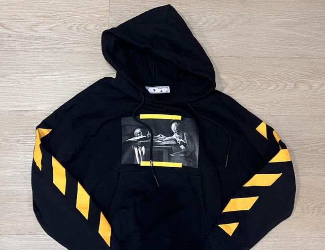 Off White hoodie size S pre-owned