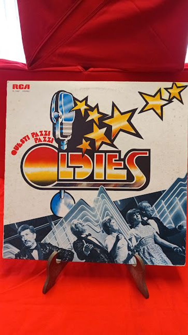 Oldies – Questi Pazzi Pazzi Oldies