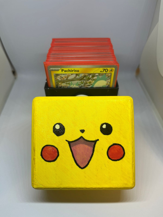 Deckbox Pokémon TCG - Pikachu