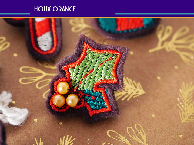 Pins Spécial Noël (Pins brodés main et machine)