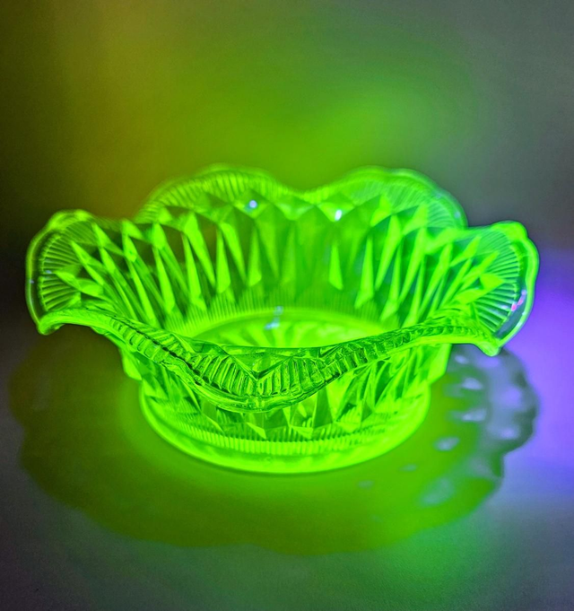 Petite coupe en ouraline 