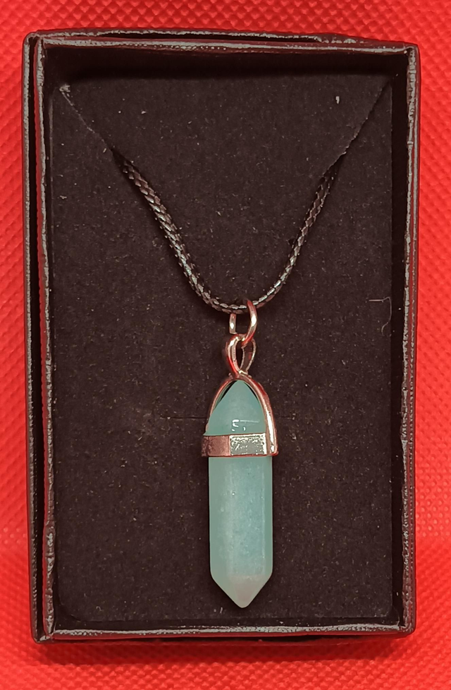 Teal Crystal Pendant Necklace.