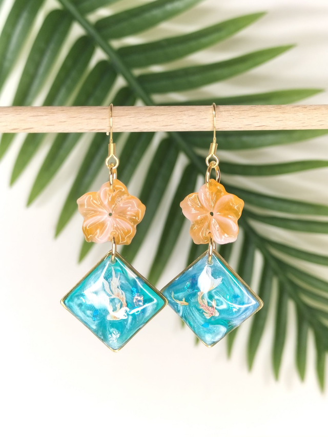 Boucles d&#039;oreilles turquoises et orange