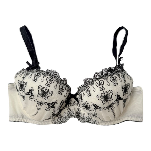 Black + white butterfly embroidered Japanese Bra UK 30C 