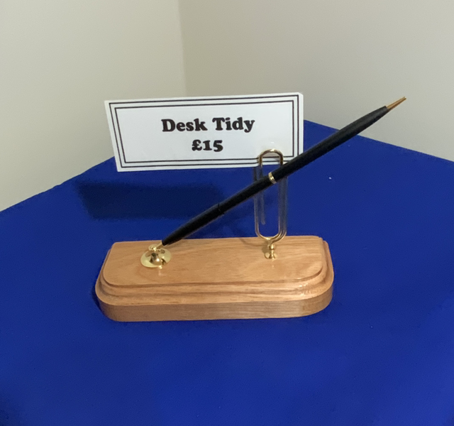 Desk tidy 