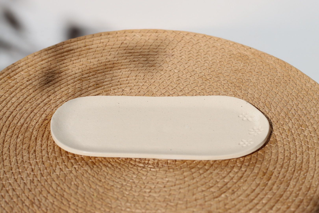 Plato alargado de postre