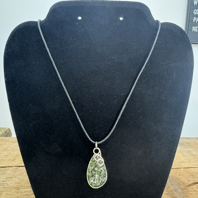 Peridot Wire Wrap Necklace-SKU4003