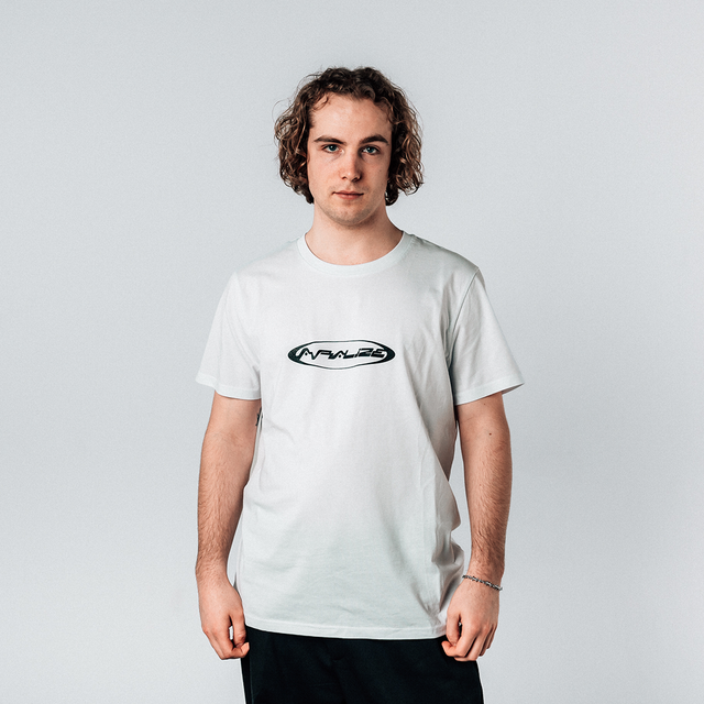 T-Shirt - "AVRALIZE"