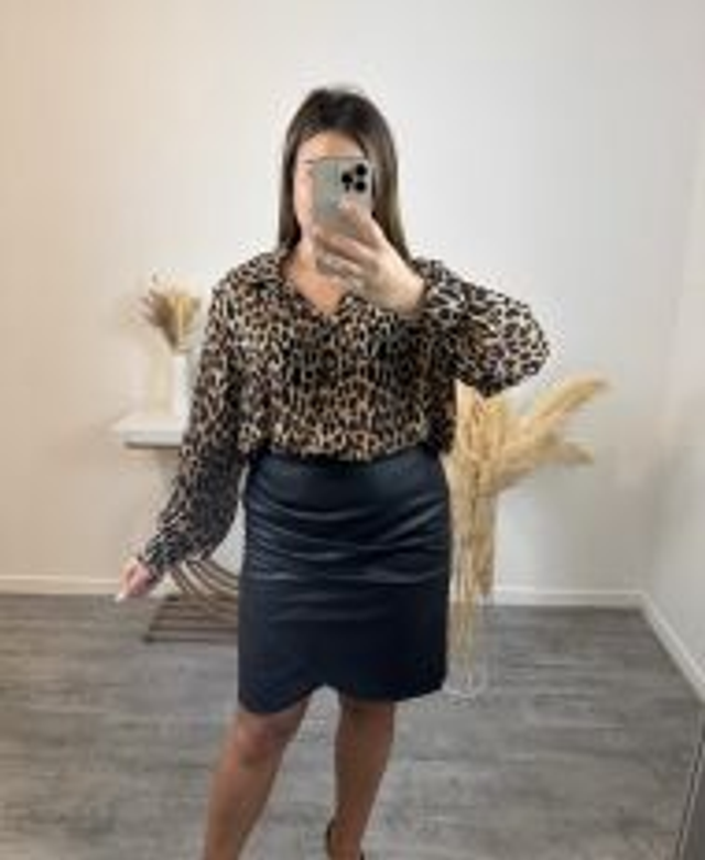 Jupe en similicuir drapée