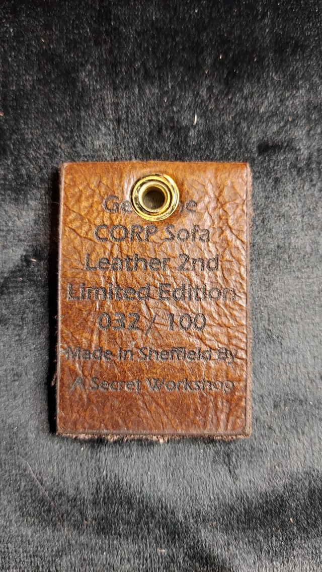 032 / 100 2nd Limited Edition Genuine CORP SOFA Leather Keyring 