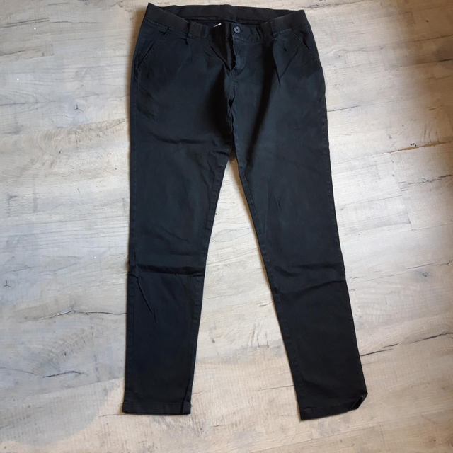 Pantalon taille 38..colline 