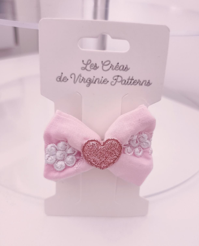 Pince à cheveux broderie fleurs