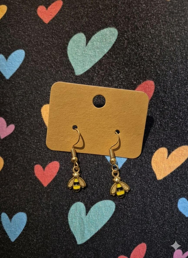 Bee earrings 