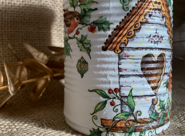 ‘Christmas Robin’ tin can candle❤️🪽(available in all fragrances)
