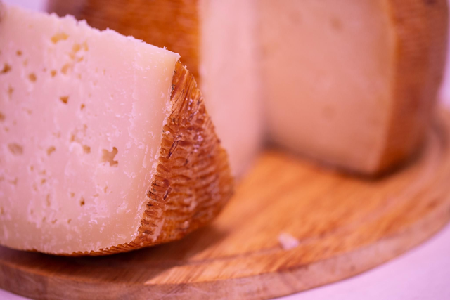 100 g Formaggio Di Pecora Alpino