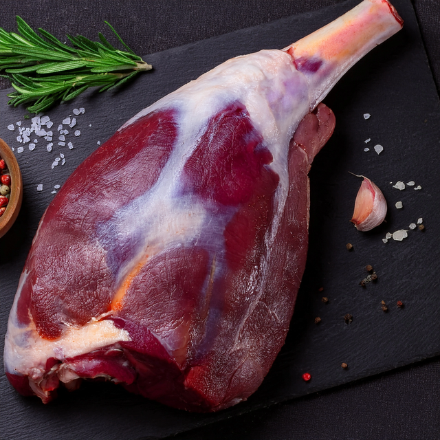 Rehkeule mit Knochen Größe L