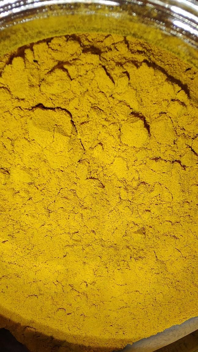 Kurkuma / geelwortel / Koenjit gemalen