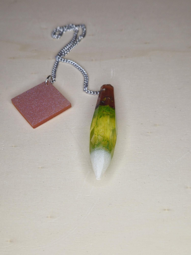 Orgonite, pendule / 004