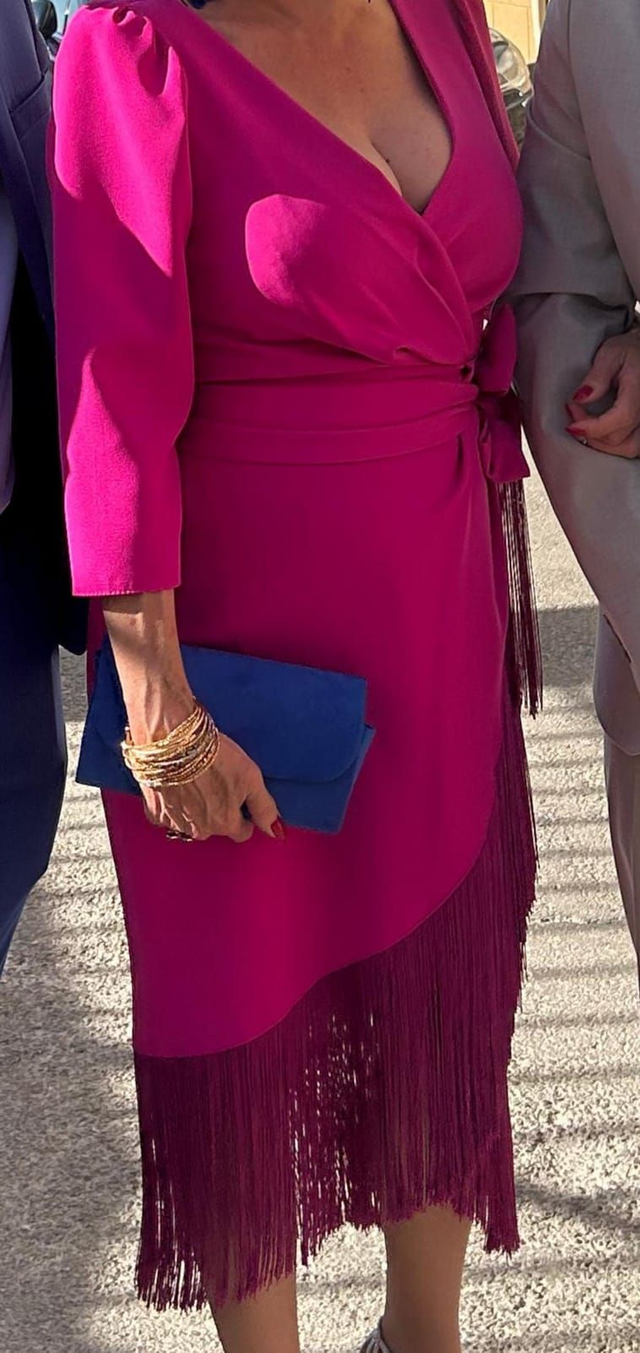 Vestido buganvilla invitada flecos