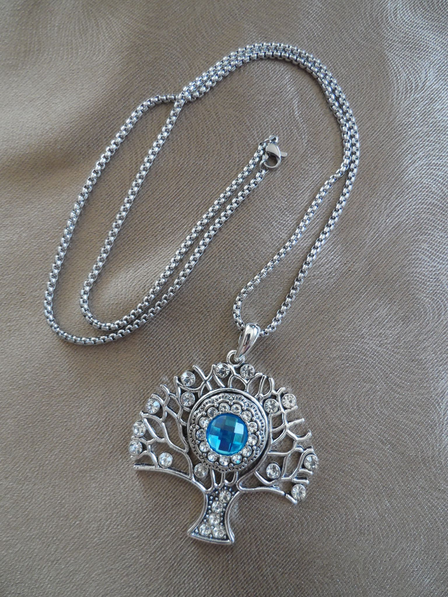 Collier Arbre de vie avec clip Fleur bleue