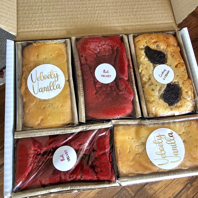  Mini Cake loaves (5)