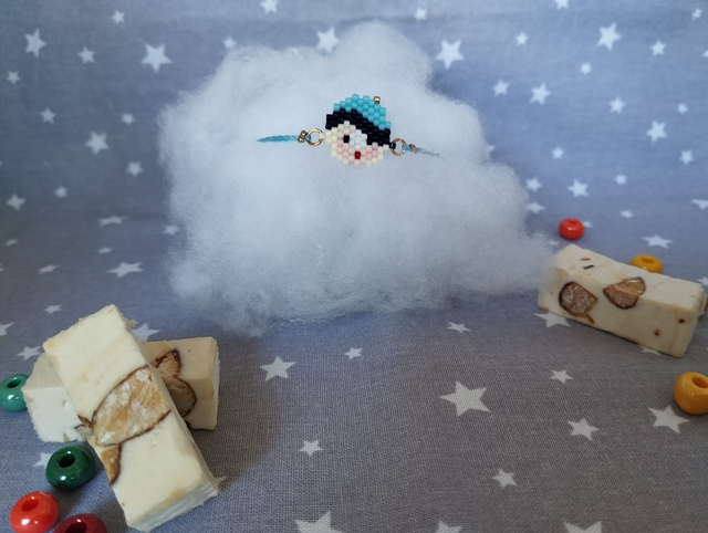 Bracelet poupée blonde