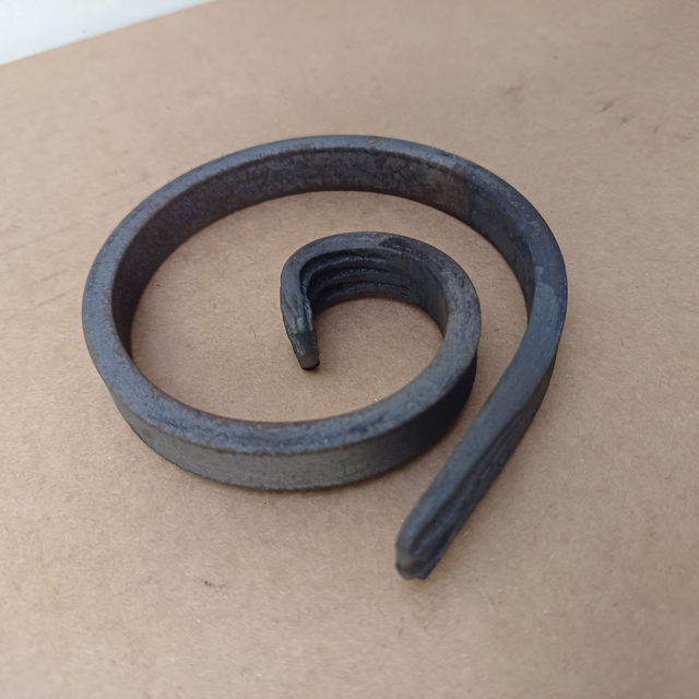 100mm x 6mm x 12mm Mild Steel Fishtail Forged Ring