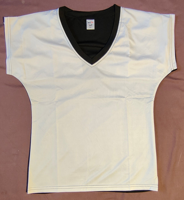 Tee shirt femme col et dos noir taille XS/S