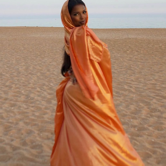 Peach Zereen Abaya
