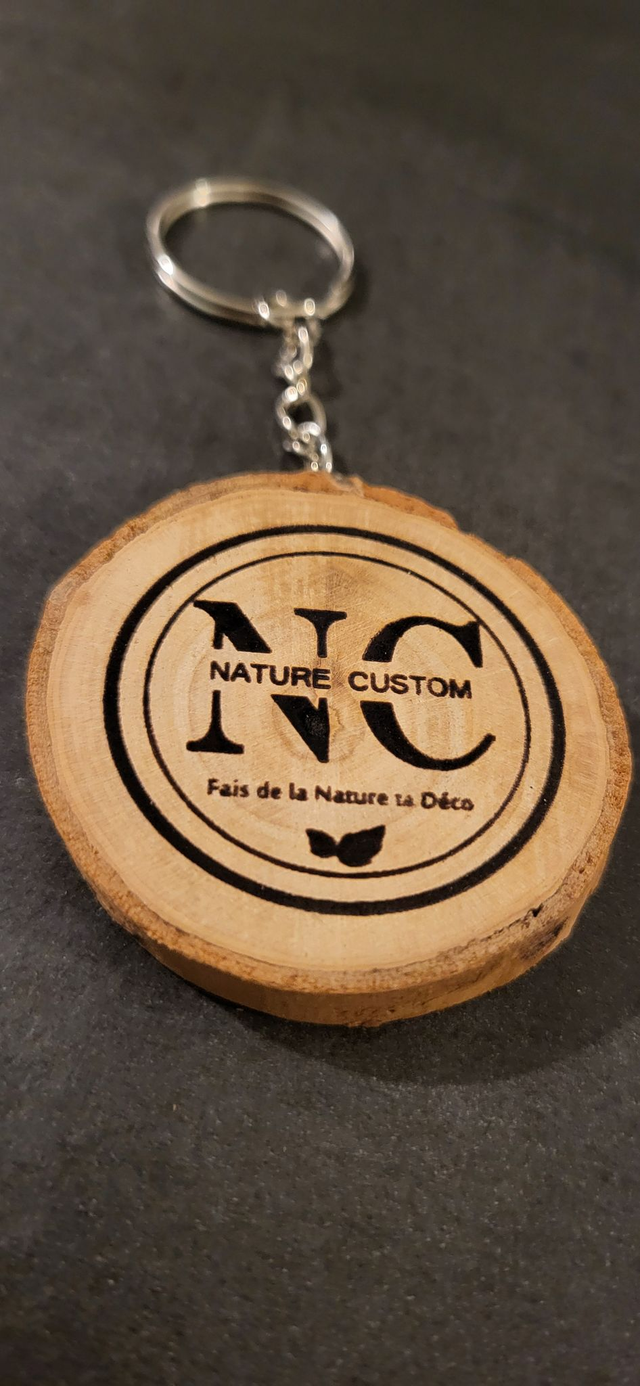 Porte-clés en bois personnalisé
