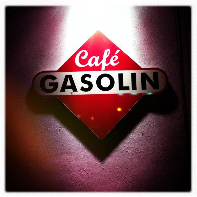 Café-Gasolin-Schild