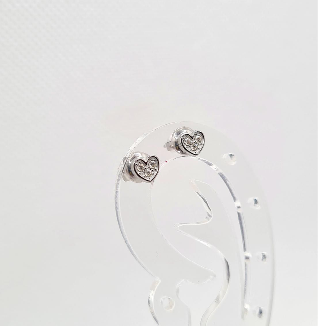 Clous d'oreilles "Vivi" en acier inoxydable or avec strass blancs 