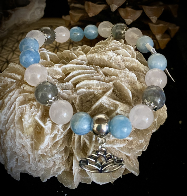 Bracelet perles 8mm Quartz Rose, Aquamarine et Labradorite