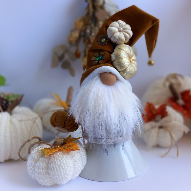 tomte aux citrouilles, gnome d&#039;automne, cadeau spécial