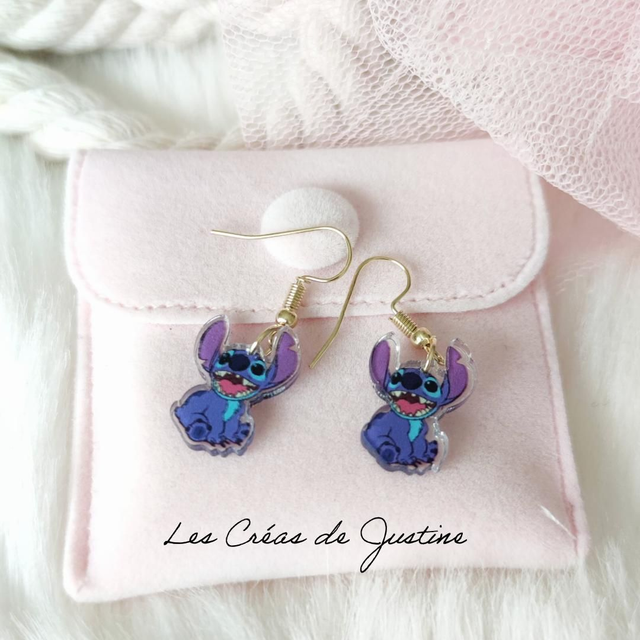 Boucles d&#039;oreilles Stitch 