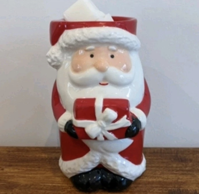 Christmas Wax Burner 
