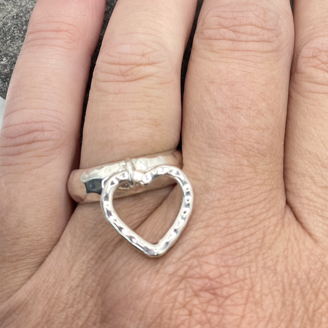 REFURBISHED Hammered Finish Heart Charm Ring in Solid Silver Size Q