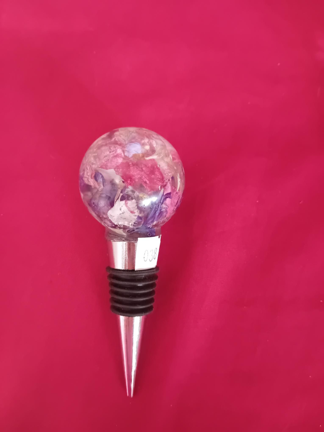 038 - Pink wine stopper - Nature Inspiration