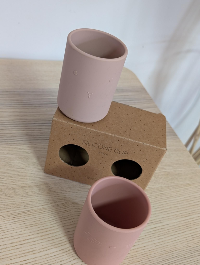 Lot x2 gobelets silicone Liewood - Prix neuf : 19 euros