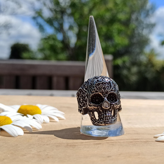 TÊTE DE MORT gothique taille 12