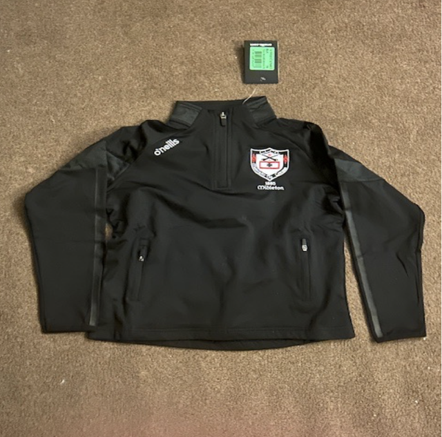 Tour Half Zip - Christmas 2024