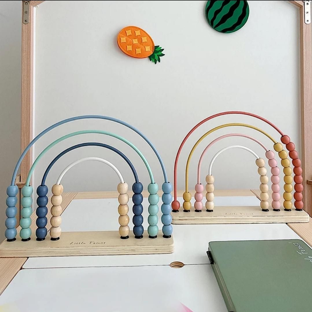 Arcoíris bolas madera