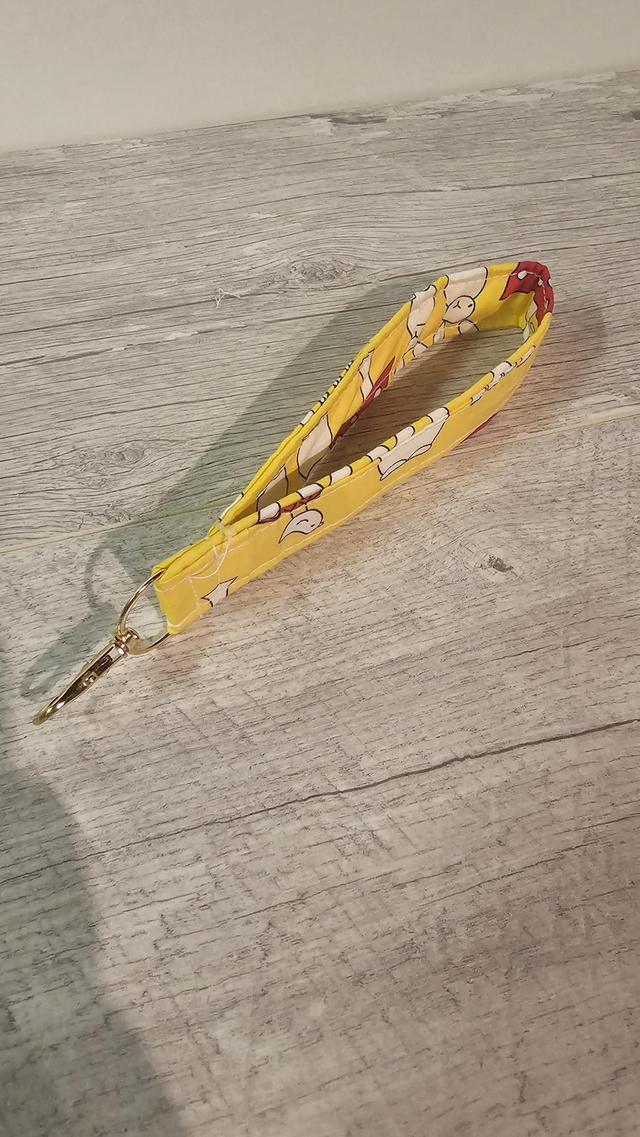 Wristlet keychain 