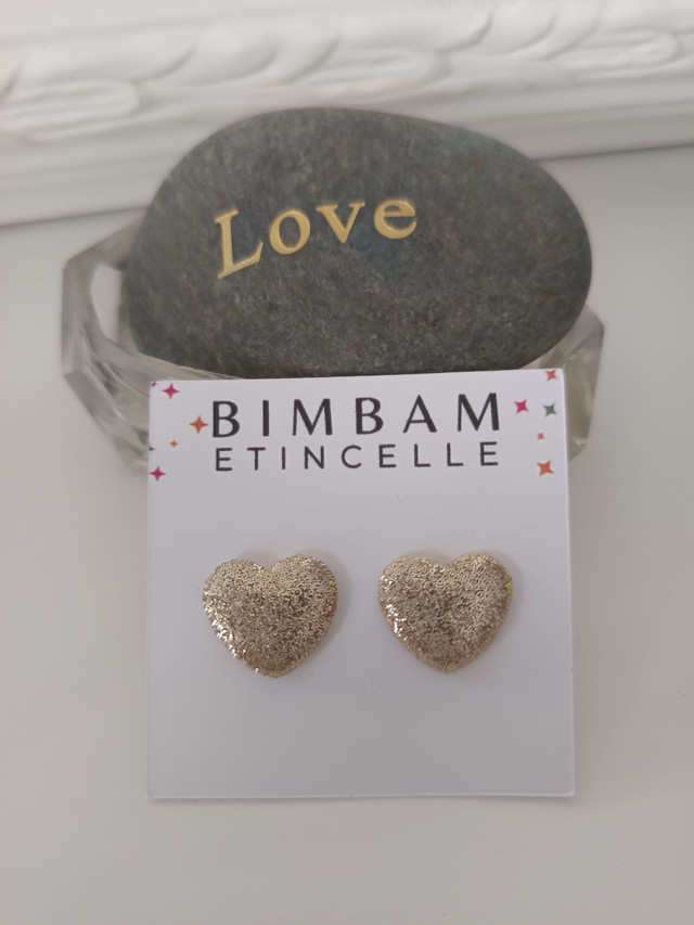 Clous d'oreilles "petit cœur" or pailleté