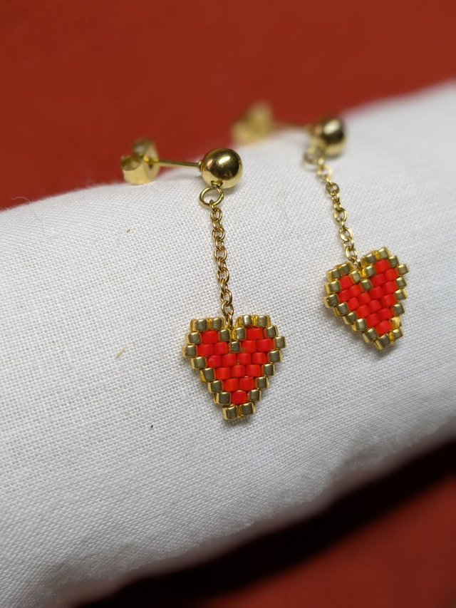 10-Boucles d’oreilles pendantes cœur