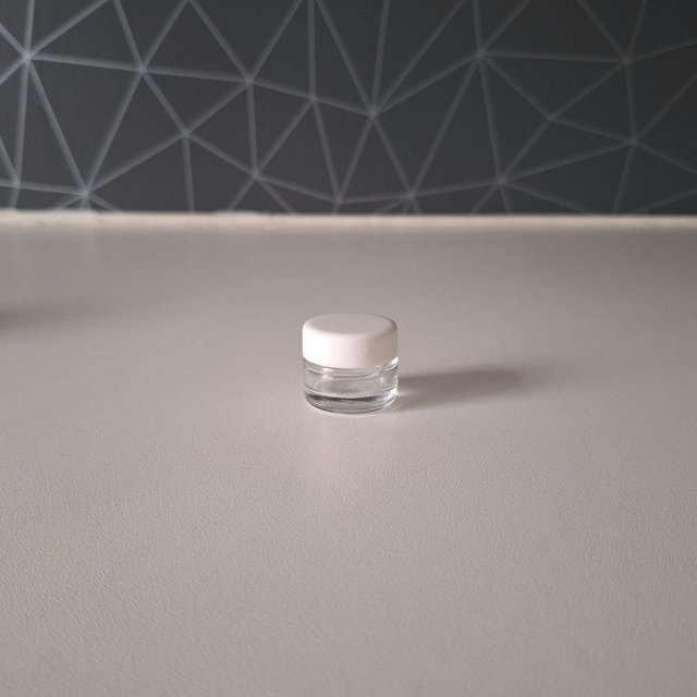 Pot 5 mL avec bouchon blanc
